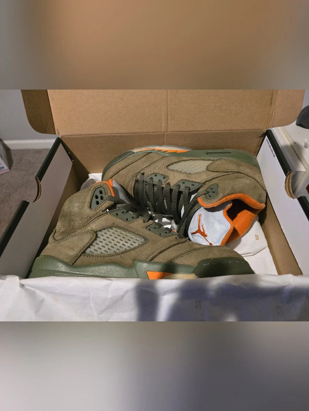 Nike Air Jordan V 5 Retro Army Olive Solar Orange Undftd DD0587-308 sz 7Y Men's